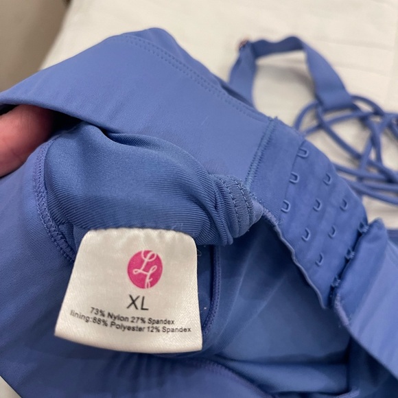 Women's Nursing Blue Sports Bra XL

0013 - Picture 4 of 4